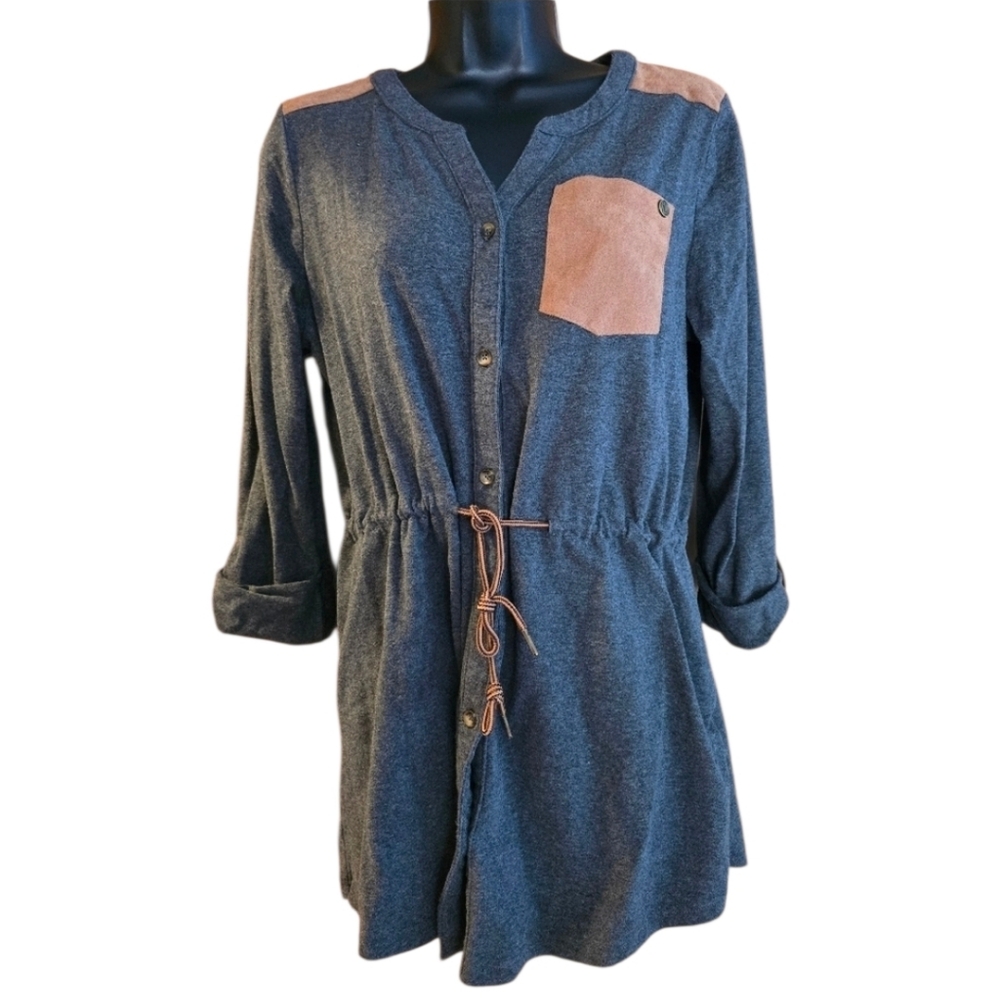 Western Gray Button Down Shirt with Tan Accents Cowgirl Boho Size Medium Fall